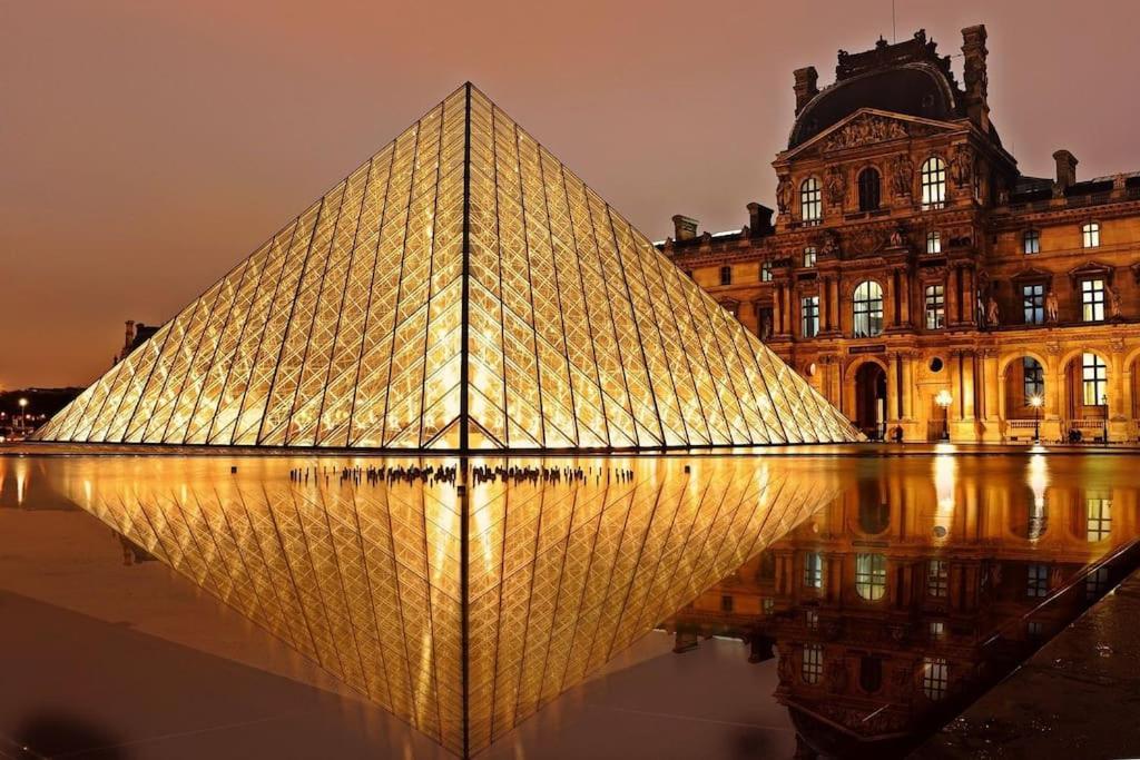 Apartment World Of Lovers *paris*disney*
